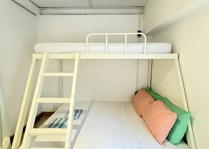 Gugu Bed בית הארחה בנגקוק